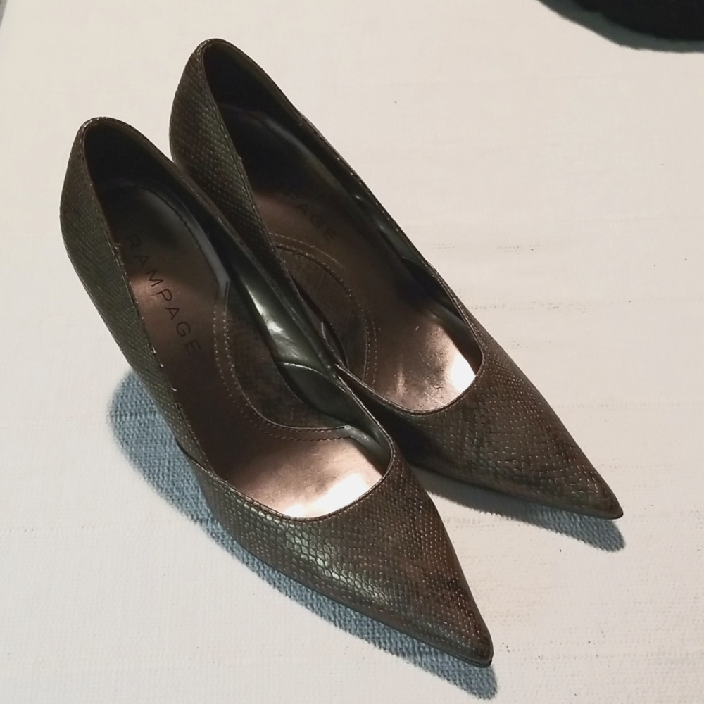 Rampage Maria Brown/Black Faux Snake Heels